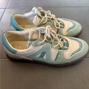 Sam Edelman Mint and Cream Athletic Sneakers